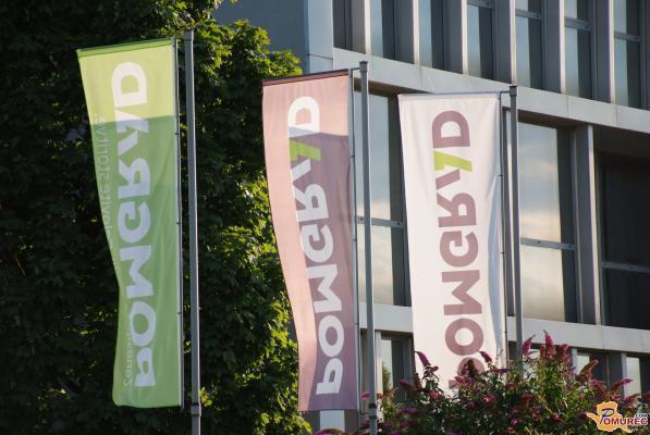 Pomgrad dosegel rekordne prihodke kljub težavam z razpisi