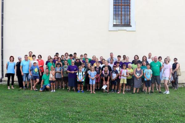 FOTO: V Župniji Veržej so se med sabo povezali mladi