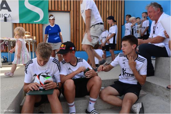 FOTO: Nogometni kamp Marcos Tavares navdušil otroke