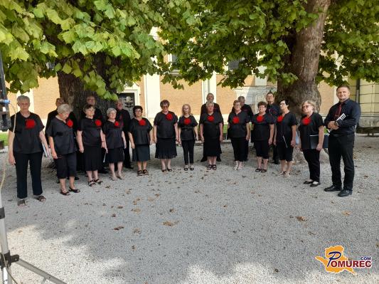 FOTO: Poklonili so se vsem prekmurskim velikim možem 