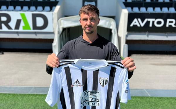 Murina šesta okrepitev je Američan Colin Stripling