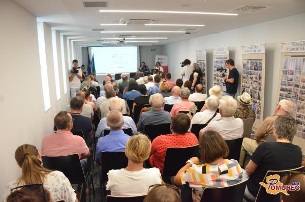 FOTO: V Murski Soboti so se spomnili na romske žrtve v drugi svetovni vojni