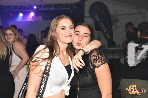 FOTO in VIDEO: Ansambel Aktual in Gadi zabavali v Veliki Polani