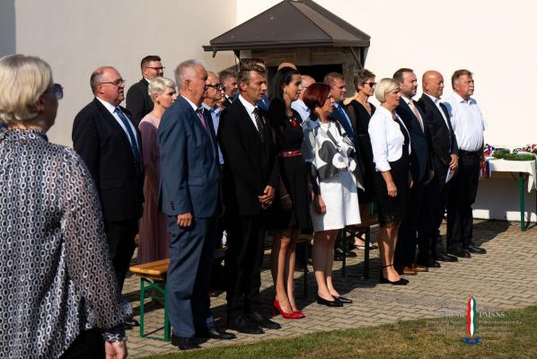 FOTO: Slovesnost ob prazniku madžarske državnosti v Dobrovniku, Kodila prejel državno odlikovanje