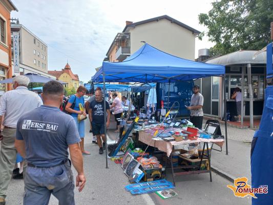 FOTO: Center mesta v znamenju tradicionalnega sejma
