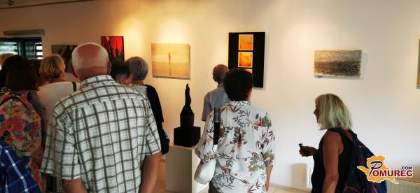 FOTO: Začeli so se dnevi poezije in vina