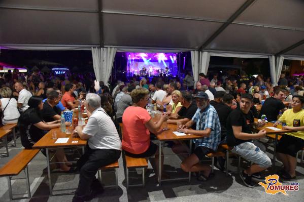 FOTO in VIDEO: Ansambel Greh in Željko Bebek zabavali občinstvo v Lendavi
