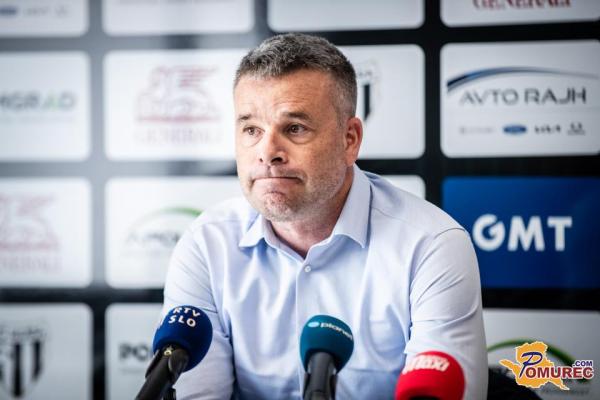 Uradno: Anton Žlogar se poslavlja od klopi čarno-bejlih