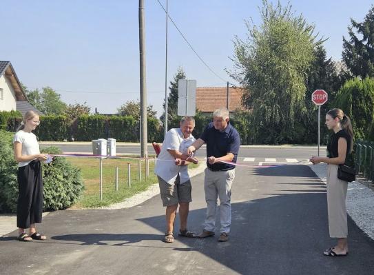 FOTO: V Križevcih odprli rekonstruirano javno pot