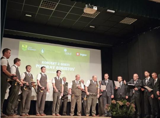 FOTO: Križevski rogisti priredili koncert Pozdrav rogistov