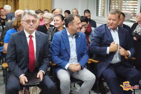 FOTO: Prekmurska izseljenska dediščina iz Betlehema prvič na ogled v Murski Soboti