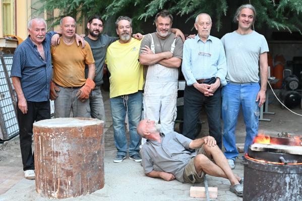 FOTO: Mednarodno kolonijo zaključili z impresivnimi bronastimi deli