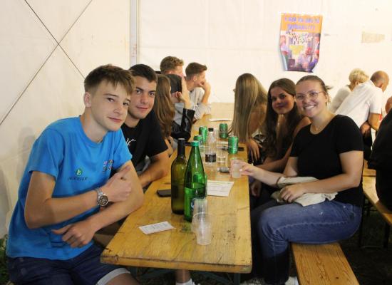 FOTO: Dejan Vunjak zabaval množico ljudi v Križevcih