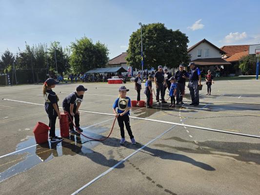 FOTO: Pristava gostila gasilsko tekmovanje