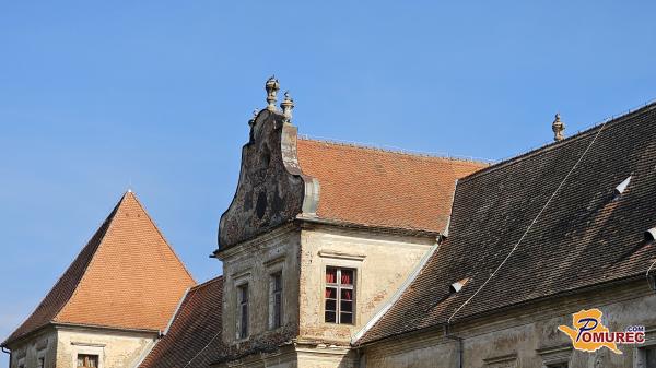 RIS Dvorec Rakičan še vedno brez vodstva, tako se je odzvala občina