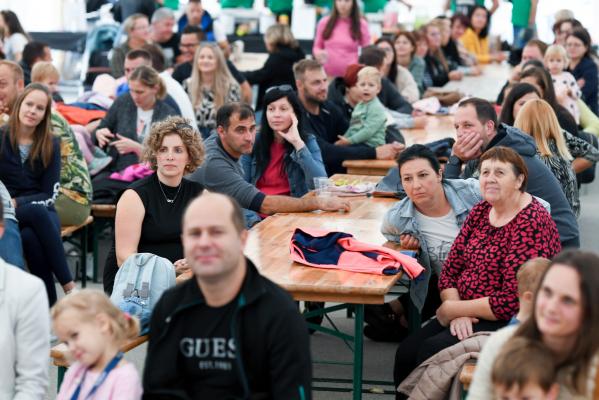FOTO: Čarovnik Jani v Puconcih navdušil otroke