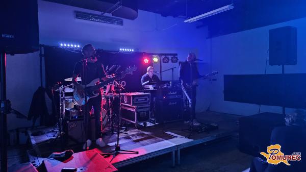 FOTO in VIDEO: Hotel Diana zasijal v barvah noči čarovnic