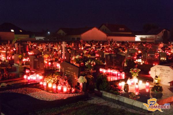 Danes se spominjamo bližnjih, ki so nas zapustili