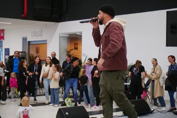 FOTO: Zabavno dogajanje v BTC City Murska Sobota, obiskovalce navdušil Leopold I. 