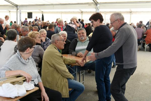 FOTO: Kulturno obarvan dogodek za upokojence v Puconcih