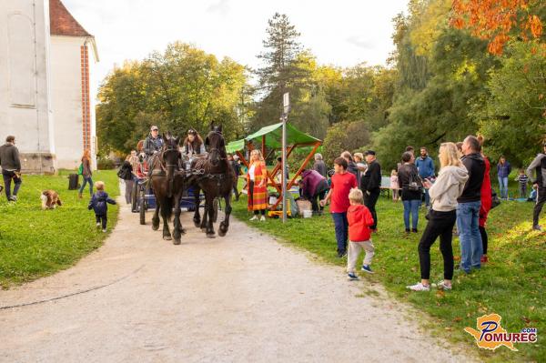FOTO in VIDEO: Jesenski kostanjev piknik popestril Teden otroka v Murski Soboti