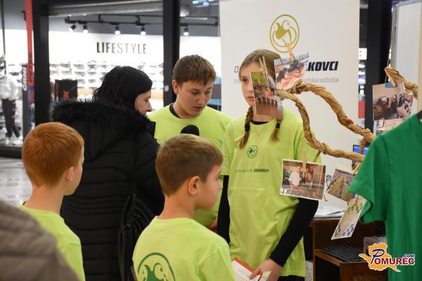 FOTO: Odprtje festivala IZUM 2024 – poklon znanju in ustvarjalnosti