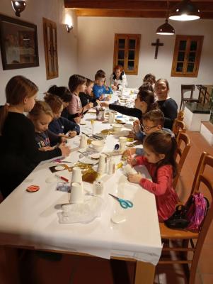 FOTO: Pravljična delavnica pod okriljem Kulturnega društva Lipa