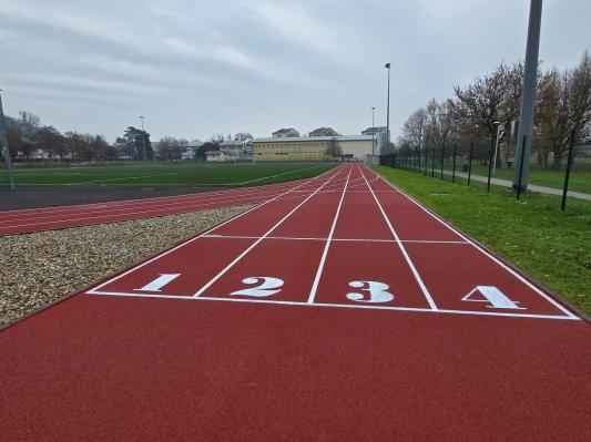 FOTO: Atletska steza ponovno odprta za vse občane