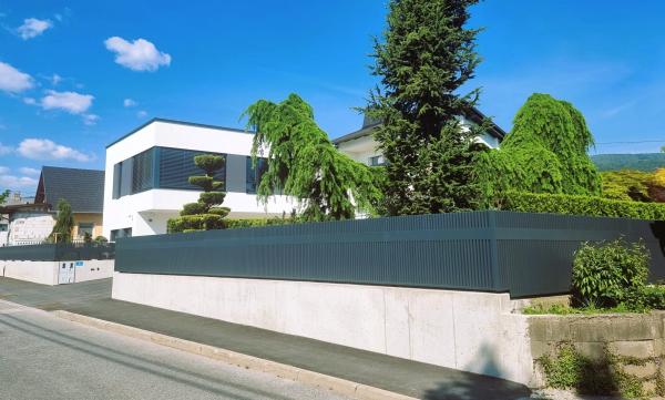 Lahko alu ograje montirate sami? Vse, kar morate vedeti!