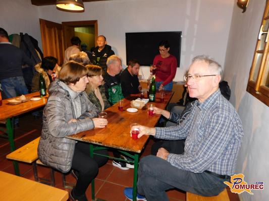 FOTO: Veselo Martinovanje na prekmurski domačiji v Lipi