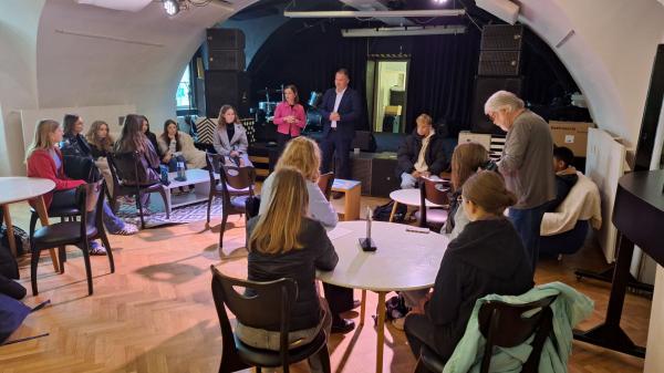 FOTO: Dijaki iz Murske Sobote in Ingolstadta so se učili o preteklosti in kulturi