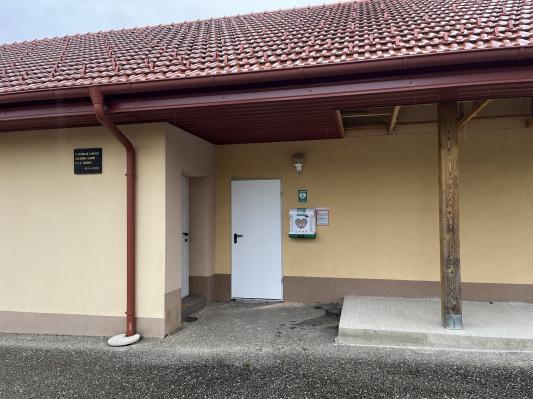 FOTO: Budinci z novo AED napravo