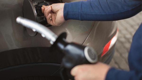 Prihaja podražitev goriv: Dizel in bencin dražja od torka