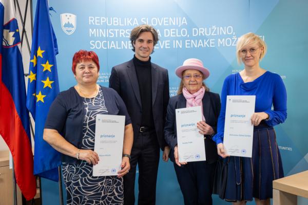 Med prejemnicami priznanja za dolgoletno in uspešno izvajanje rejniške dejavnosti tudi prekmurki