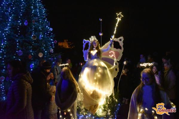 FOTO in VIDEO: Čarobni prižig lučk z glasbeno spremljavo v Lendavi