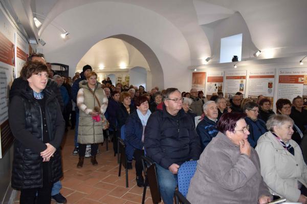 FOTO: Goričko v prazničnem duhu: Andrejev sejem in maša