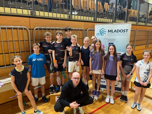 FOTO: Napet boj za medalje na turnirju posameznikov in dvojic