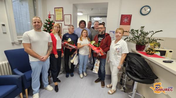 FOTO: Krvodajalca z velikim srcem: Sto odvzemov za dobro ljudi