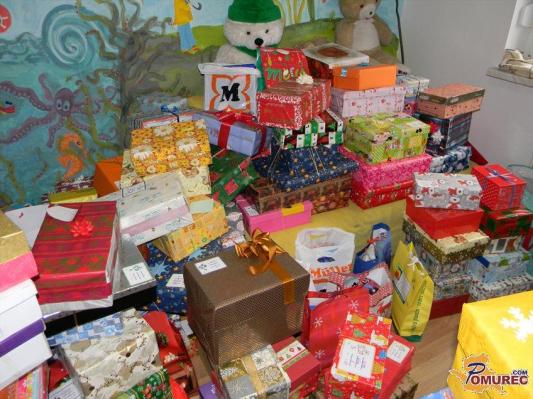 Polepšajte božič družinam v stiski