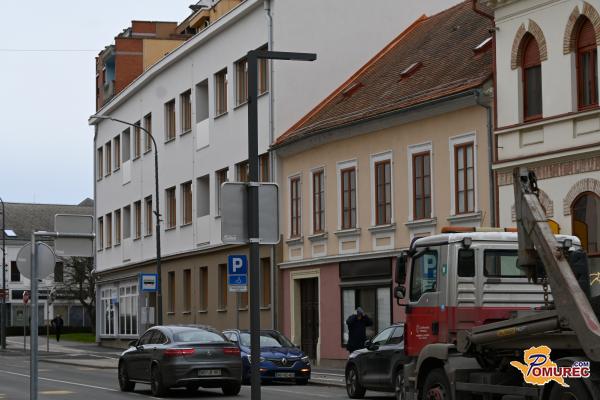 FOTO: Prenovljena Ekonomska šola odpira vrata novim stanovalcem