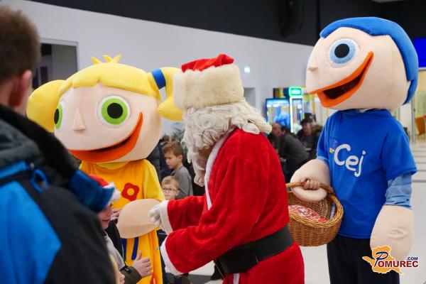 FOTO: Božiček pozdravil obiskovalce v nakupovalnem centru BTC