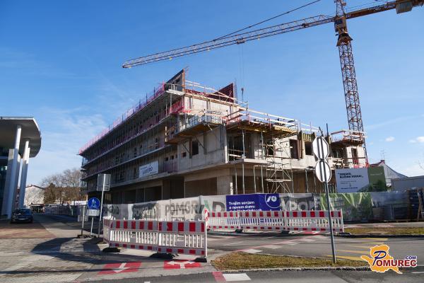 FOTO: Gradnja Zelenega dvora v Murski Soboti hitro napreduje