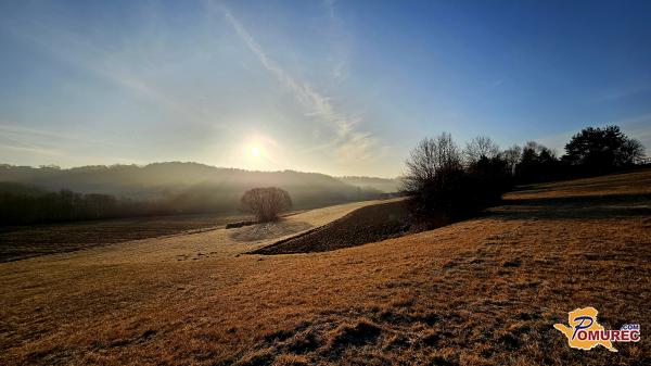 Zajela nas bo hladna fronta, kaj prinaša?