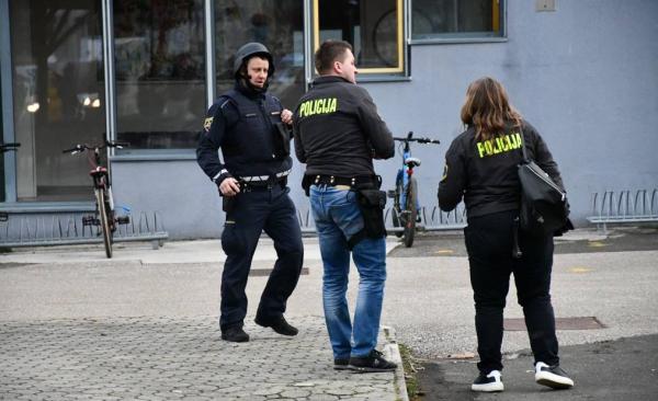 Tudi Pomurje tarča groženj z bombami: Evakuacije šol in vrtcev