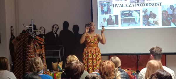 FOTO: Sestri Hartman Adjei delili vtise z obiska Gane