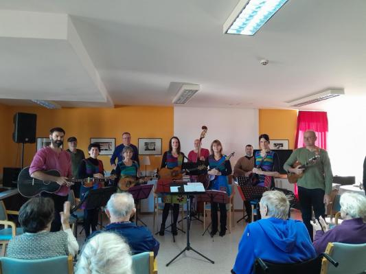 FOTO: Čarobna glasba tamburic, ki združuje generacije