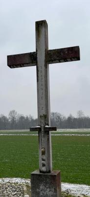 FOTO: Pričela se je obnova križev na Halasovi križevi poti