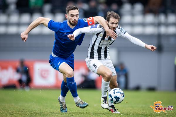 FOTO: Prekmurski derbi končan z delitvijo točk