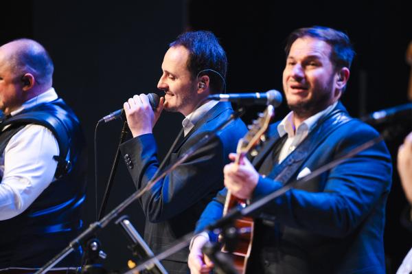 FOTO: Modrijani navdušili Lendavo z nepozabnim koncertom 