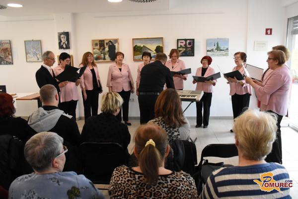 FOTO: Medgeneracijsko srečanje ob kulturnem prazniku v Mensani